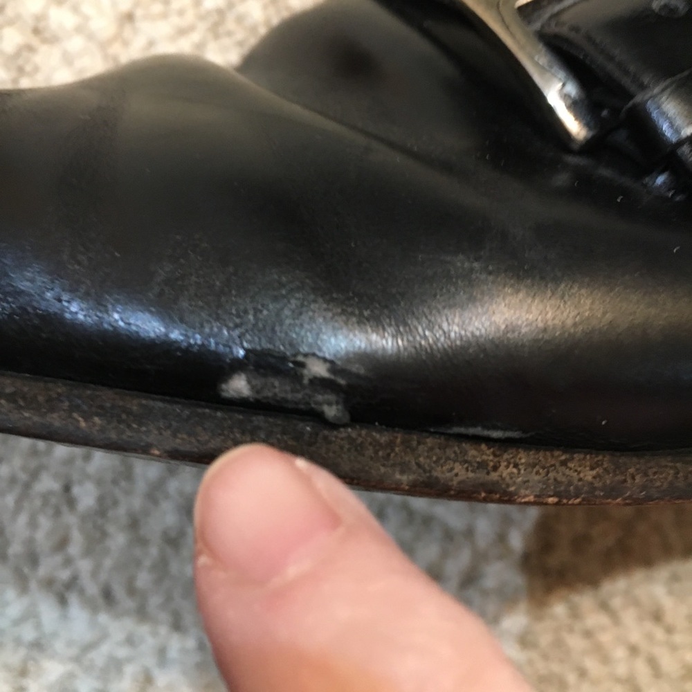 SOLD!!’ Salvatore Ferragamo Leather Loafers. - Picture 11 of 13
